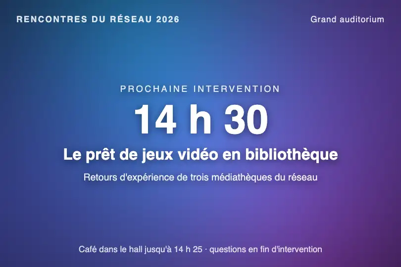 Écran de scène entre deux intervenants — rencontres annuelles d'un réseau de bibliothèques — Fluid Gradient exemple 1